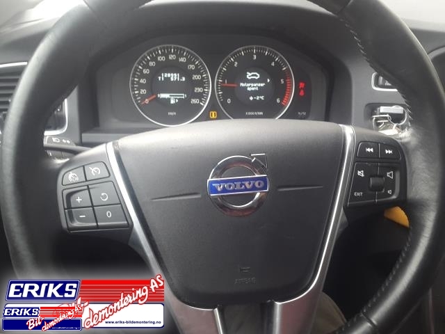 Volvo V60 2010-2013 (Type I, Fase 1) , Motorkode: D4162T, Girkassekode: 6-MAN 2WD / MMT6