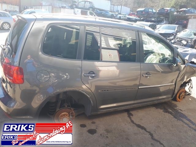 VW Touran 2010-2015 (Type I, Fase 3) , Motorkode: CFJA, Girkassekode: PBE