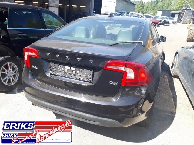 Volvo S60 2010-2014 (Type II, Fase 1) , Motorkode: D4162T, Girkassekode: 36051151
