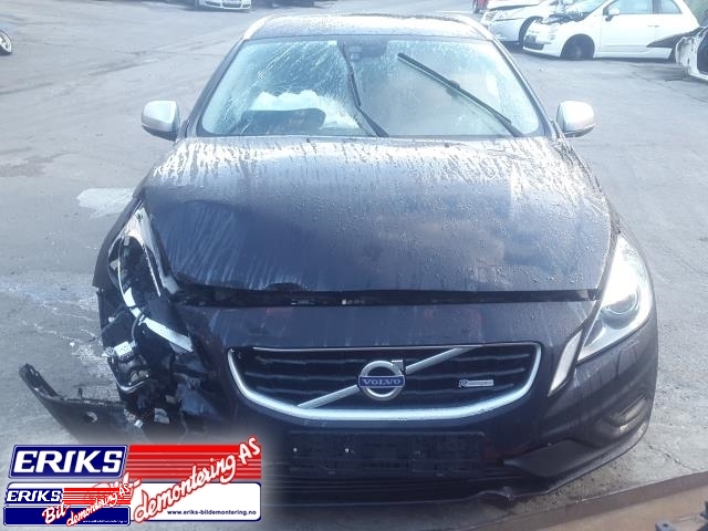 Volvo V60 2010-2013 (Type I, Fase 1) , Motorkode: D5204T2, Girkassekode: 000000000010K3816699