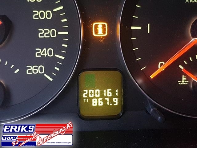 Volvo V50 2007-2012 (Fase 2) , Motorkode: D4164T, Girkassekode: BLACK SAPPHIRE