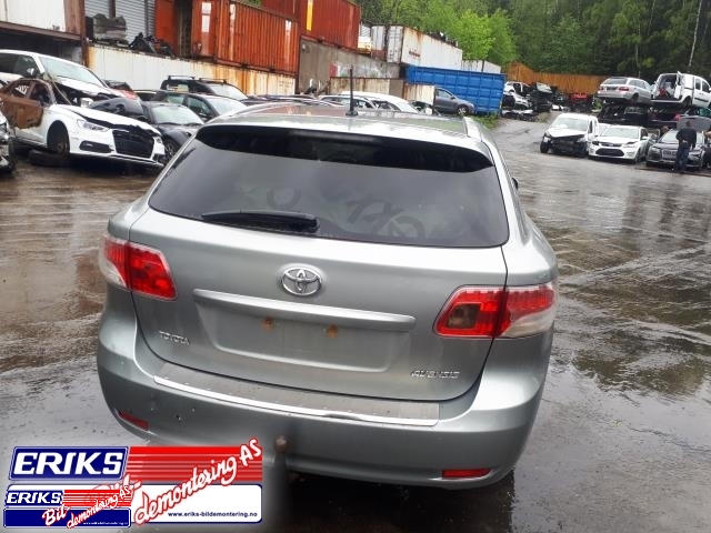 Toyota Avensis 2009-2015 (Type III, Fase 1) , Motorkode: 2ZR-FAE, Girkassekode: 
