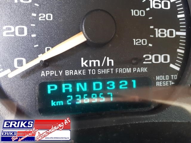 Chevrolet Tahoe 2001-2005 (Type II) , Motorkode: LM7, Girkassekode: