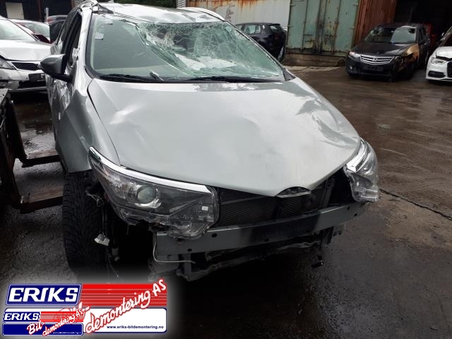 Toyota Auris 2015-2019 (Type II, Fase 2) , Motorkode: 2ZR-FXE, Girkassekode: 