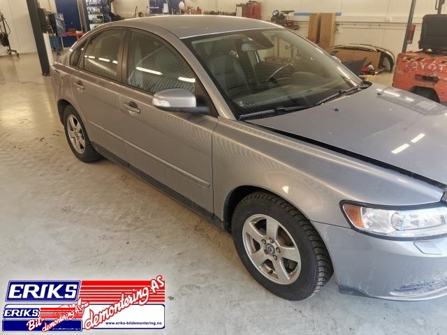 Volvo S40 2008-2012 (Type II, Fase 2) , Motorkode: D4164T, Girkassekode: 36050335