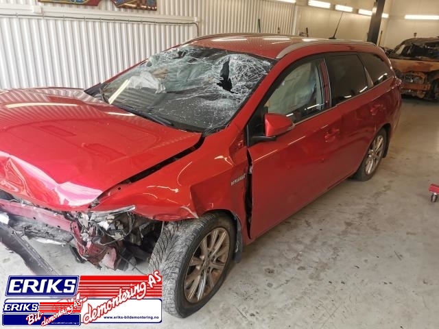 Toyota Auris 2013-2015 (Type II, Fase 1) , Motorkode: 2ZR-FXE, Girkassekode: 