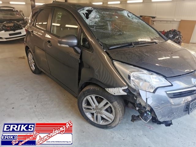 Toyota Verso-S 2011-2015 (COMBI) (COMBI), Motorkode: 1NR-FE, Girkassekode: