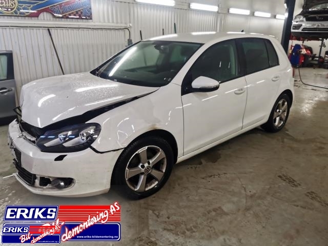 VW Golf VI 2008-2012 , Motorkode: CAYC, Girkassekode: NTT