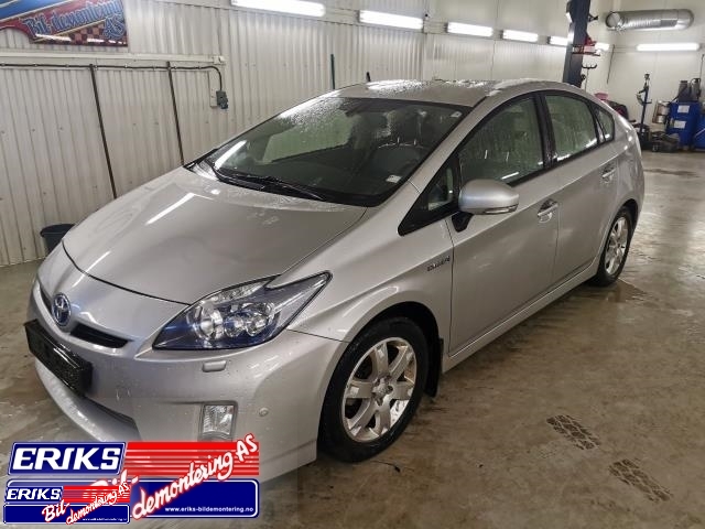Toyota Prius 2009-2016 (Type III) (COMBI) (COMBI), Motorkode: 2ZR-FXE, Girkassekode: 