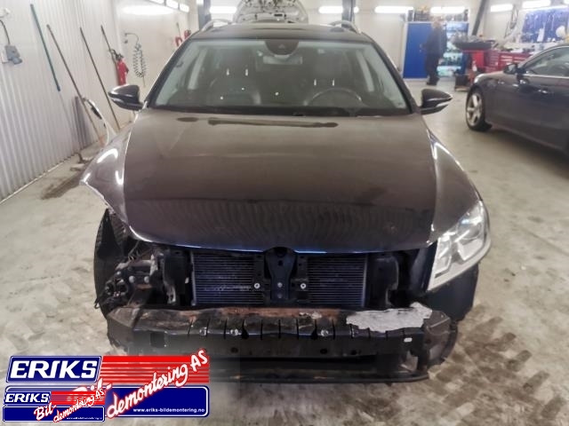 VW Passat 2011-2015 (B7) (B7), Motorkode: CFFB, Girkassekode: NLP