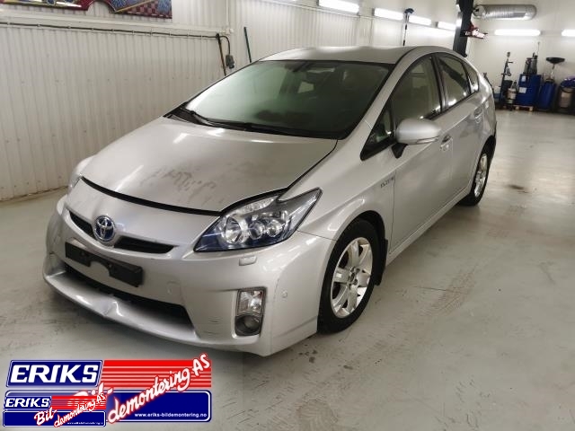 Toyota Prius 2009-2016 (Type III) (COMBI) (COMBI), Motorkode: 2ZR-FXE, Girkassekode: 