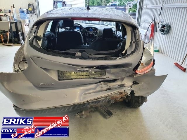 Ford Focus 2011-2014 (Type III, Fase 1) , Motorkode: T3DB, Girkassekode: CB6