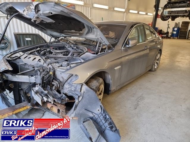 BMW 5-Serie 2010-2017 (F10/F11) (F10/F11), Motorkode: N47D20C, Girkassekode: GA8HP45Z