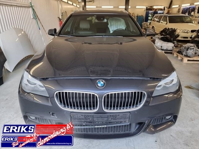 BMW 5-Serie 2010-2017 (F10/F11) (F10/F11), Motorkode: N47D20C, Girkassekode: GA8HP45Z - X7R