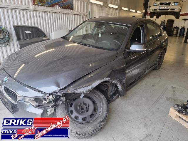 BMW 3-Serie 2012-2018 (F30/F31/F34) (F30/F31/F34), Motorkode: N20B20B, Girkassekode: GS6-17BG - TAY9