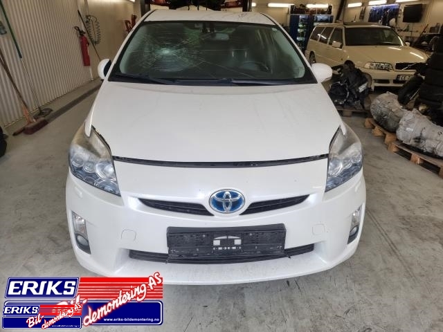 Toyota Prius 2009-2016 (Type III) (COMBI) (COMBI), Motorkode: 2ZR-FXE, Girkassekode: