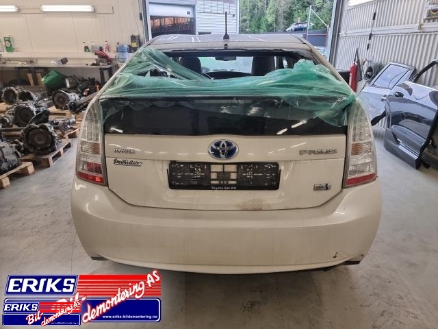 Toyota Prius 2009-2016 (Type III) (COMBI) (COMBI), Motorkode: 2ZR-FXE, Girkassekode: