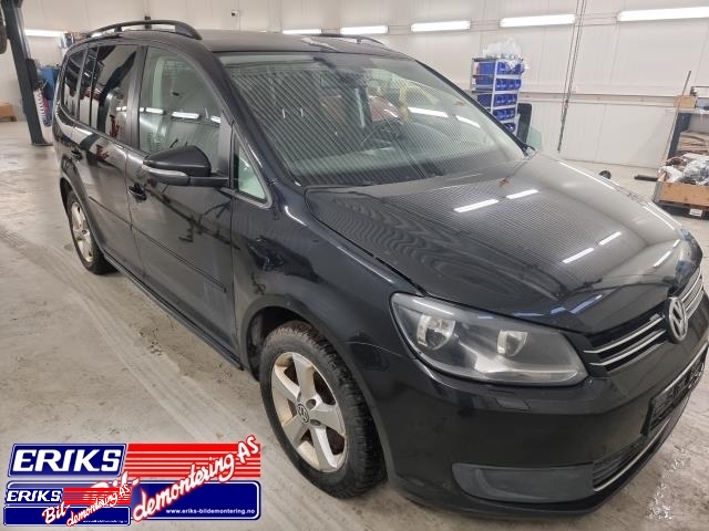 VW Touran 2010-2015 (Type I, Fase 3) , Motorkode: CFHC, Girkassekode: NGB