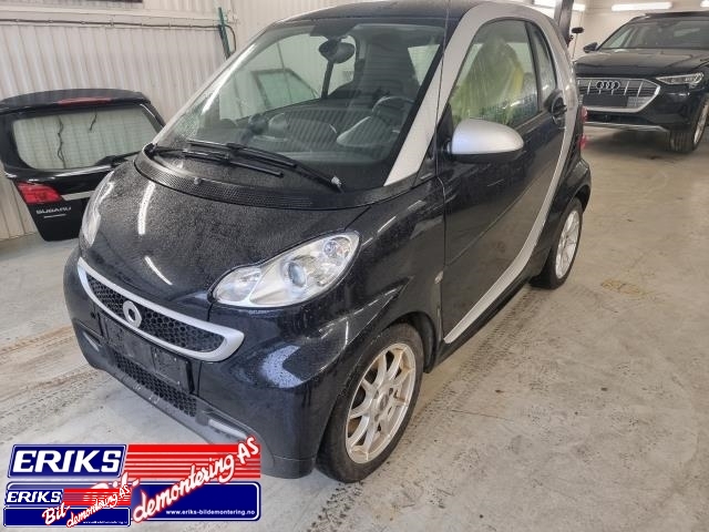 Smart Fortwo 2007-2014 (Type II) (W451) (W451), Motorkode: EM0003, Girkassekode: