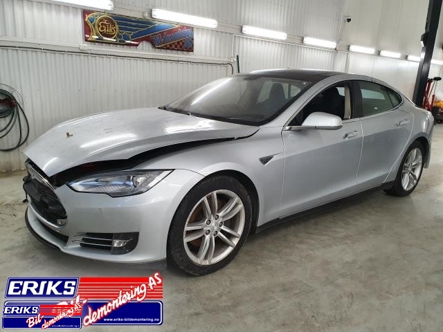 Tesla Model S 2013-2016 (Fase 1) , Motorkode: L1S, Girkassekode: 
