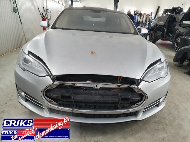 Tesla Model S 2013-2016 (Fase 1) , Motorkode: L1S, Girkassekode: 