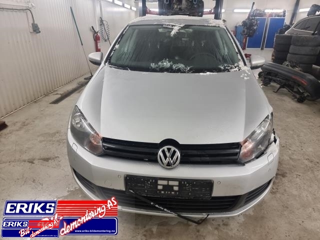 VW Golf VI 2008-2012 , Motorkode: CAYC, Girkassekode: MLE