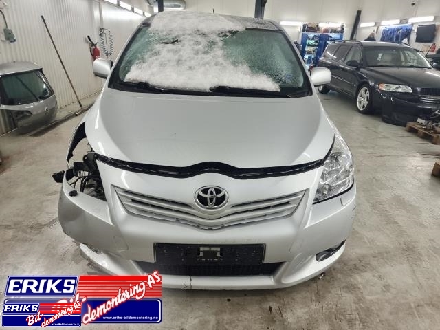 Toyota Verso 2009-2016 (Type III) , Motorkode: 1AD-FTV, Girkassekode: 