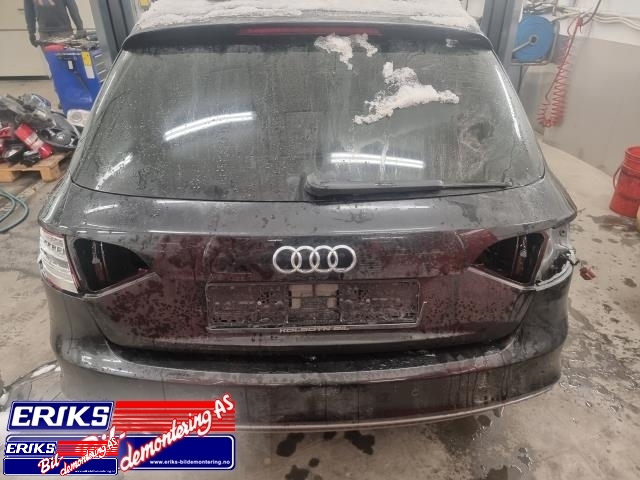 Audi A4 2007-2014 (Type IV) (B8) (B8), Motorkode: CGLC, Girkassekode: NEK