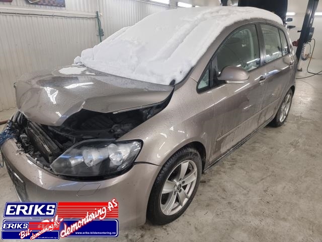 VW Golf, Plus/Cross 2009-2013 (Fase 2) , Motorkode: CBZB, Girkassekode: NQK