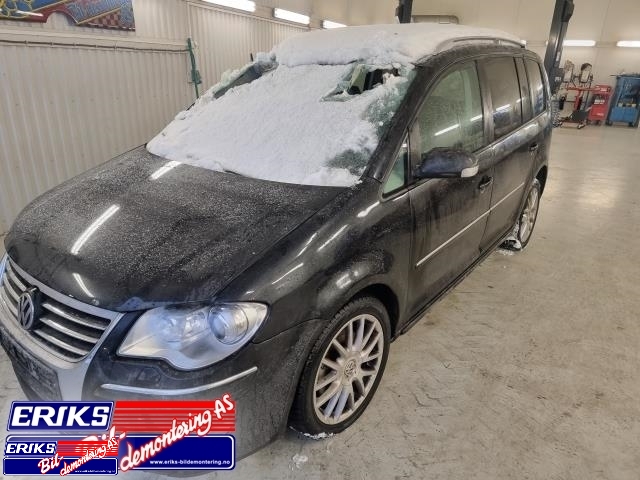VW Touran 2007-2010 (Type I, Fase 2) , Motorkode: BLS, Girkassekode: KMZ