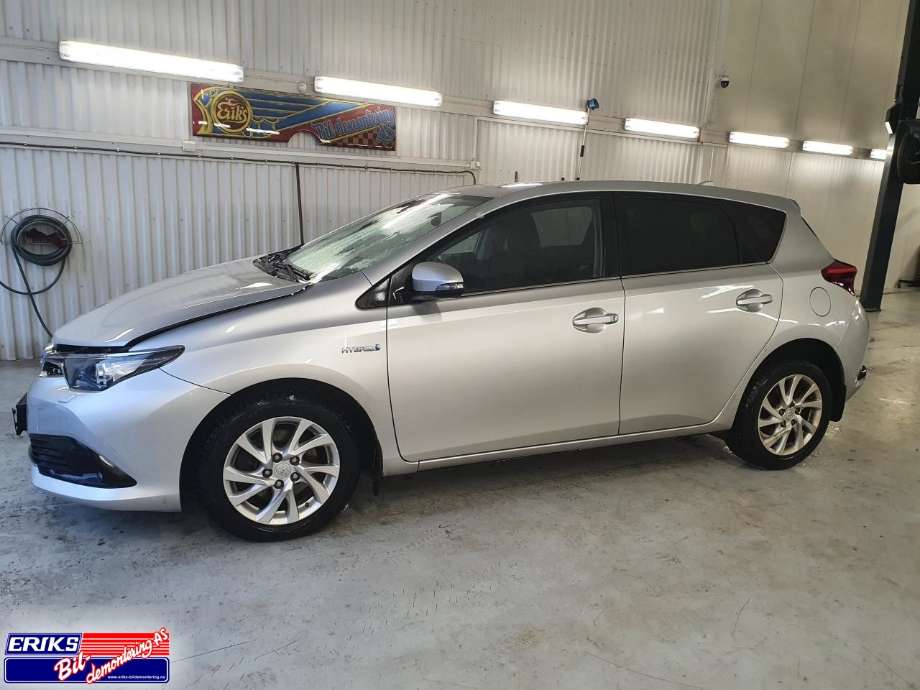 Toyota Auris 2015-2019 (Type II, Fase 2) , Motorkode: 2ZR-FXE, Girkassekode: