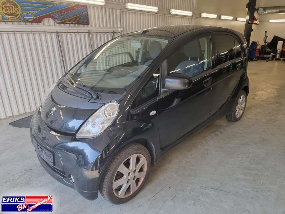 Peugeot iOn 2011-2020 , Motorkode: Y4F1, Girkassekode: 