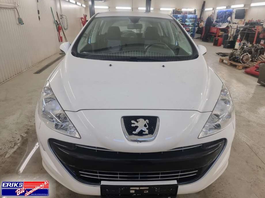 Peugeot 308 2011-2013 (Type I, Fase 2) , Motorkode: 9H06, Girkassekode: 