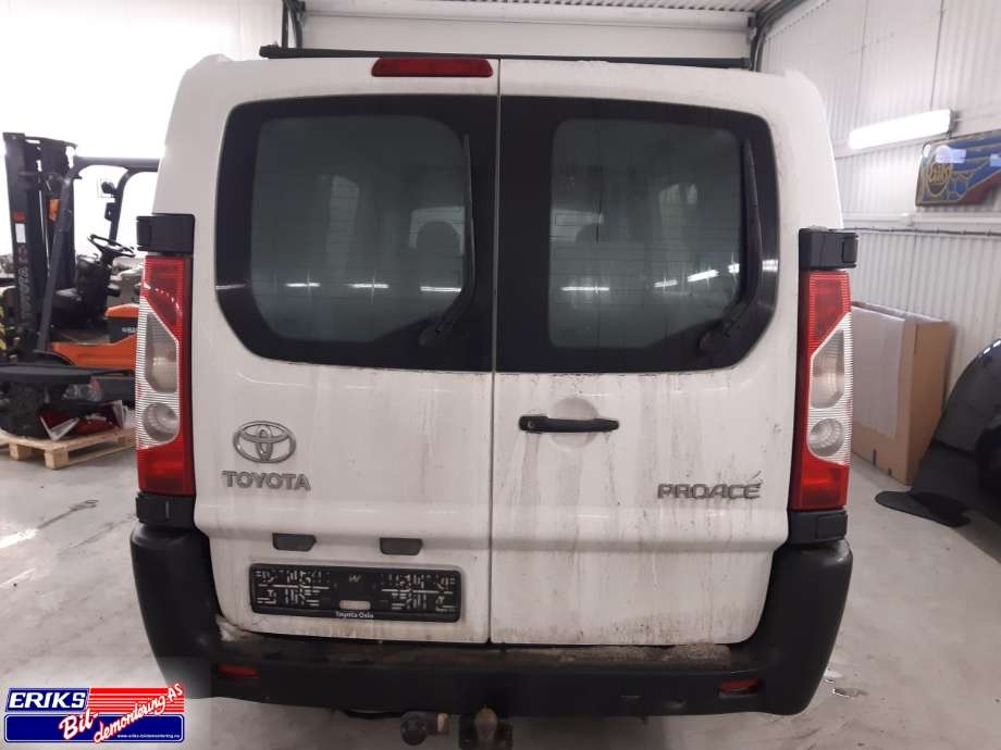 Toyota Proace 2013-2016 (Type I) , Motorkode: RH02, Girkassekode: 