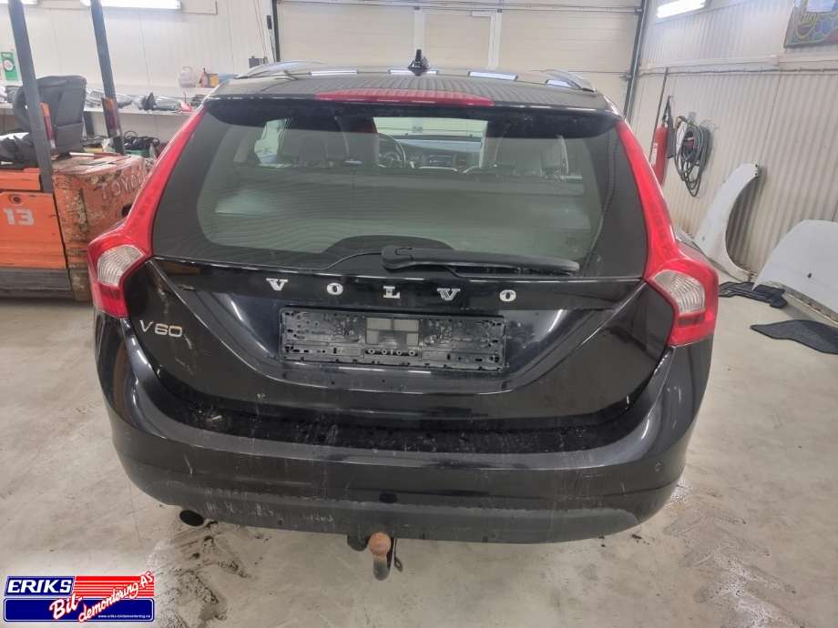 Volvo V60 2010-2013 (Type I, Fase 1) , Motorkode: D4162T, Girkassekode: