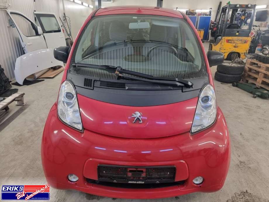 Peugeot iOn 2011-2020 , Motorkode: Y4F1, Girkassekode: 