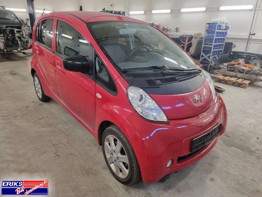 Peugeot iOn 2011-2020 , Motorkode: Y4F1, Girkassekode: 