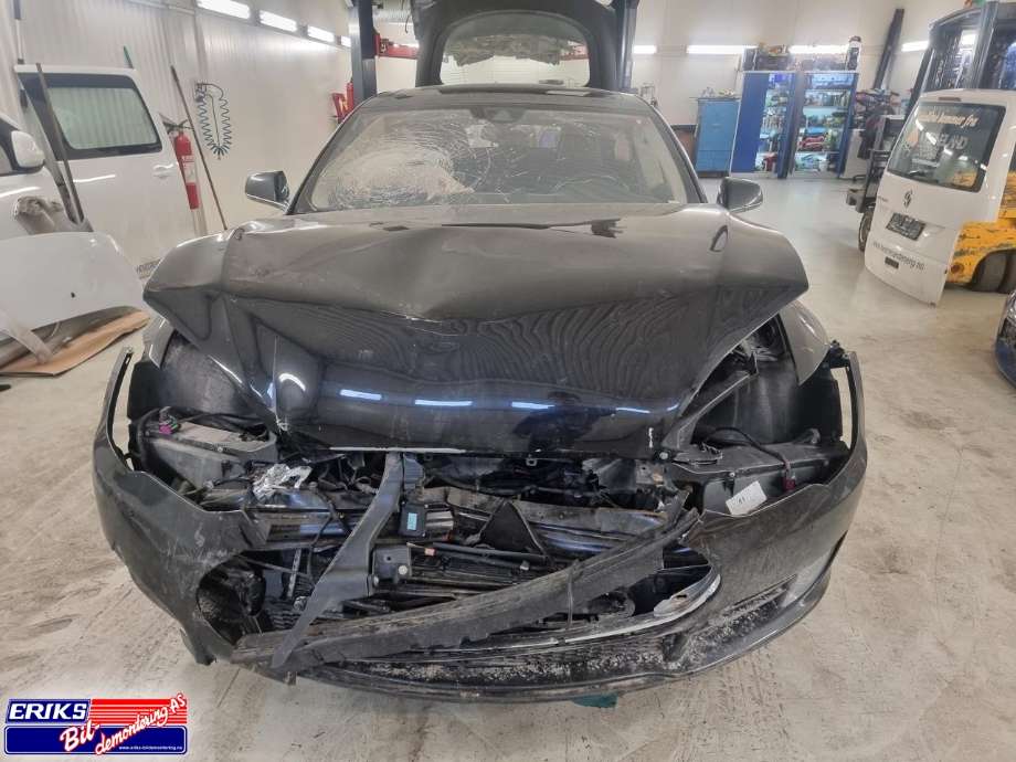 Tesla Model S 2013-2016 (Fase 1) , Motorkode: L2S, Girkassekode: 