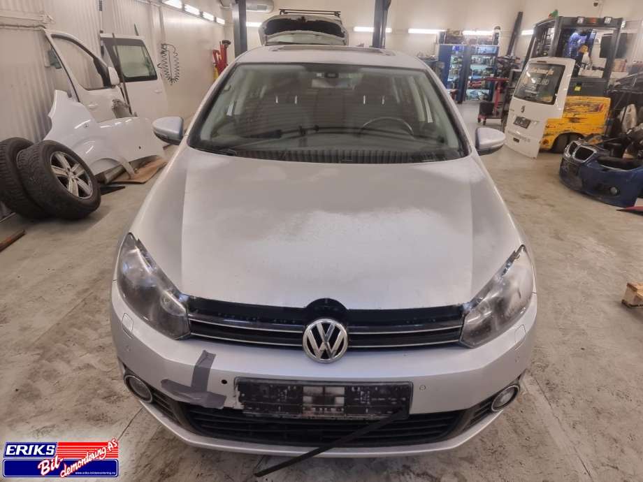 VW Golf VI 2008-2012 , Motorkode: CFFB, Girkassekode: MFL