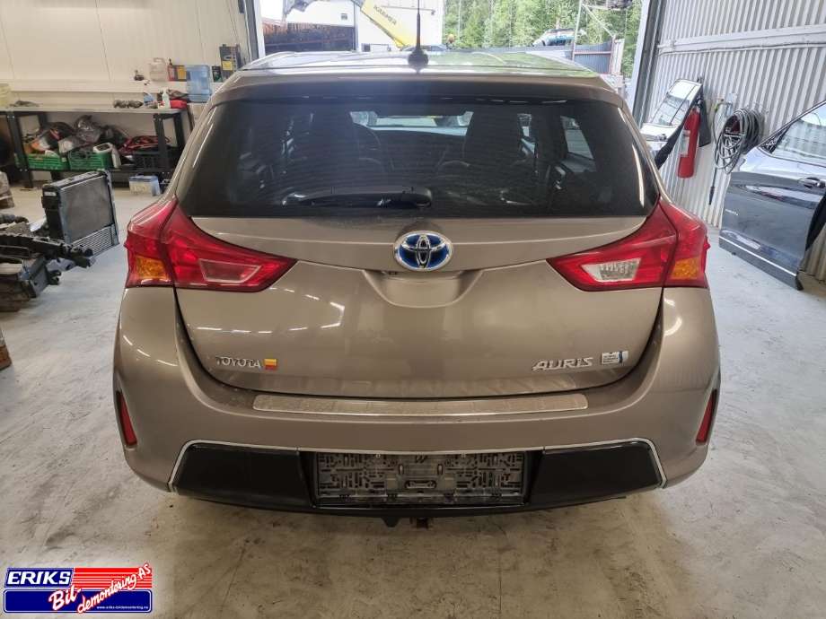 Toyota Auris 2013-2015 (Type II, Fase 1) , Motorkode: 1ND-TV, Girkassekode: 3030002150