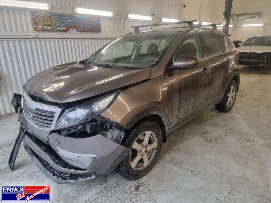 Kia Sportage 2010-2016 (Type III) , Motorkode: D4FD, Girkassekode: ZD78