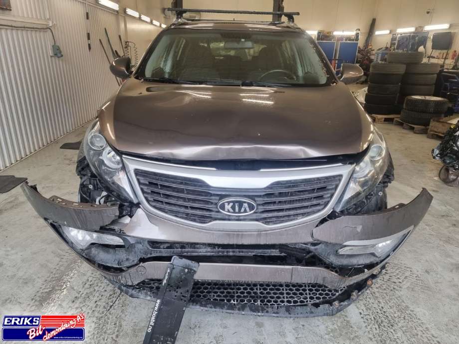 Kia Sportage 2010-2016 (Type III) , Motorkode: D4FD, Girkassekode: ZD78
