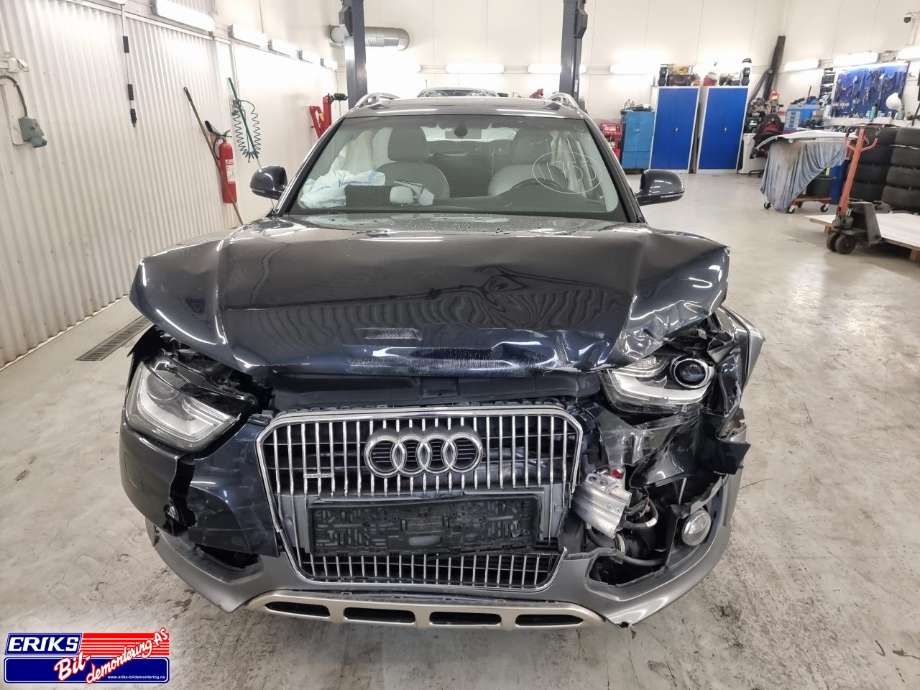 Audi A4, Allroad 2009-2016 (Type I) (B8) (B8), Motorkode: CGLD CGLC, Girkassekode: NSB