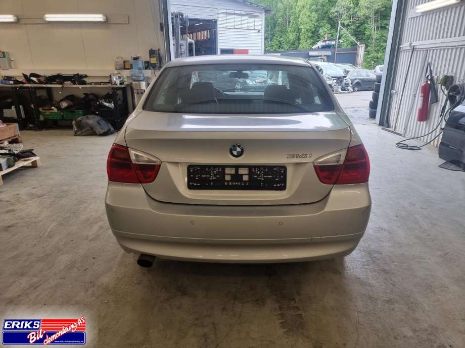 BMW 3-Serie 2005-2011 (E90/E91/E92/E93) (E90/E91/E92/E93), Motorkode: N46B20B, Girkassekode: 