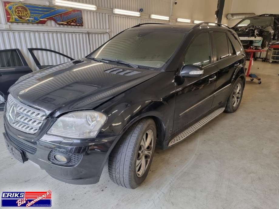 Mercedes ML 2005-2011 (W164) (W164), Motorkode: 642940, Girkassekode: 72290201197672