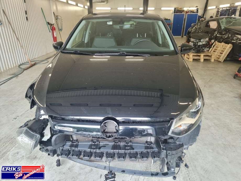 VW Polo 2014-2017 (Type V, Fase 2) , Motorkode: CHZB, Girkassekode: SMF