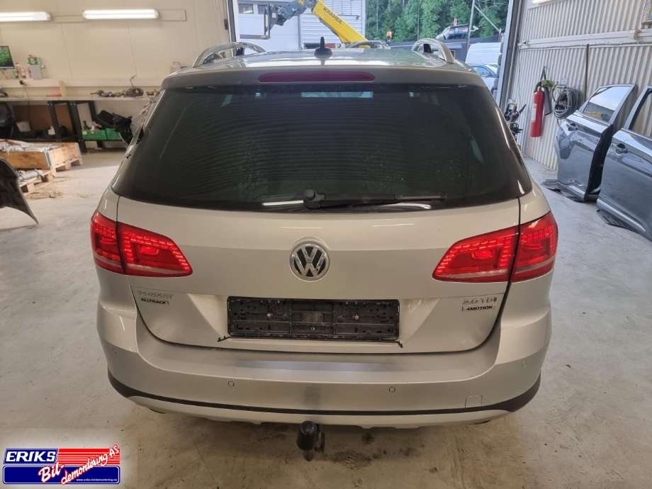 VW Passat 2011-2015 (B7) (B7), Motorkode: CFGC, Girkassekode: PQW