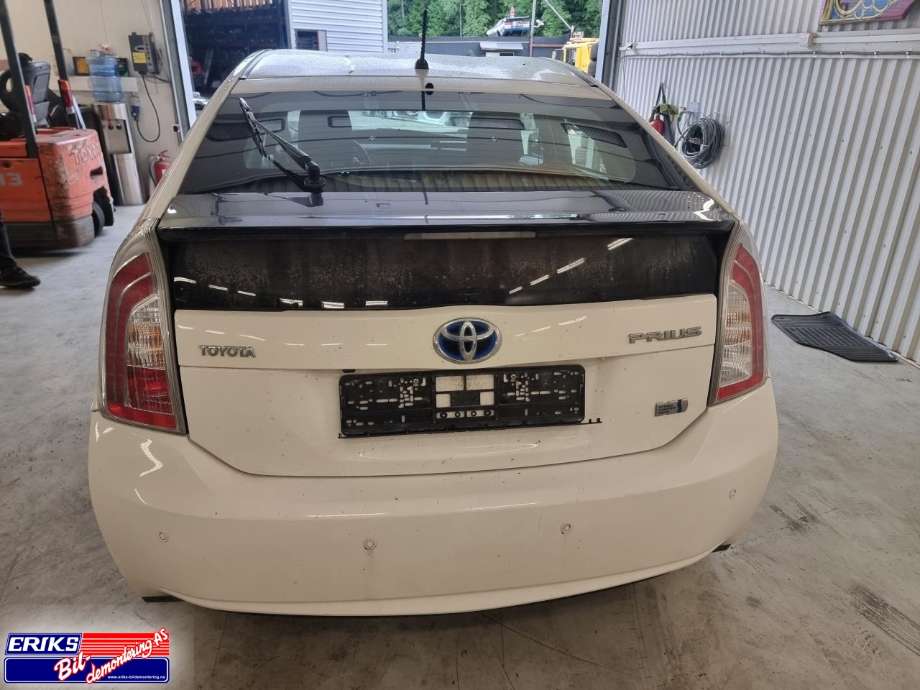 Toyota Prius 2009-2016 (Type III) (COMBI) (COMBI), Motorkode: 2ZR-FXE, Girkassekode: 