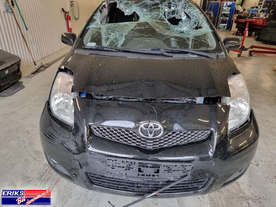 Toyota Yaris 2009-2011 (Type II, Fase 2) , Motorkode: 1NR-FE ECO, Girkassekode: 