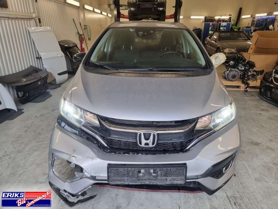 Honda Jazz 2015-2020 (Type III) , Motorkode: L15B3, Girkassekode: 